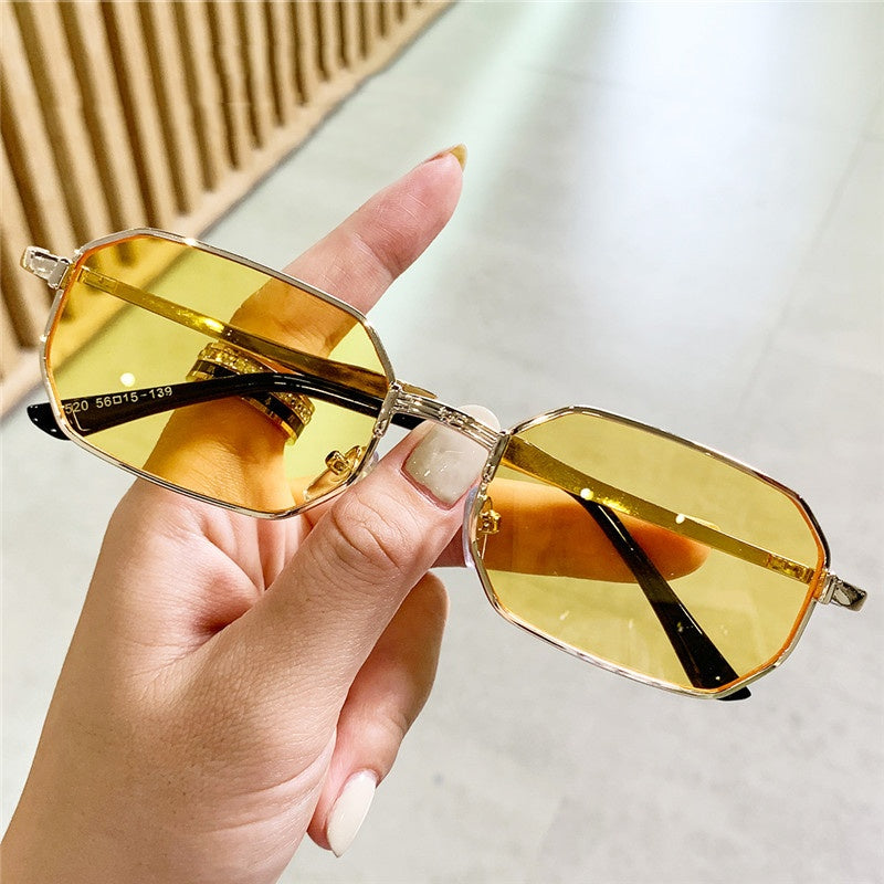 828cca0622f3bcd1ce4607ce948c9fba